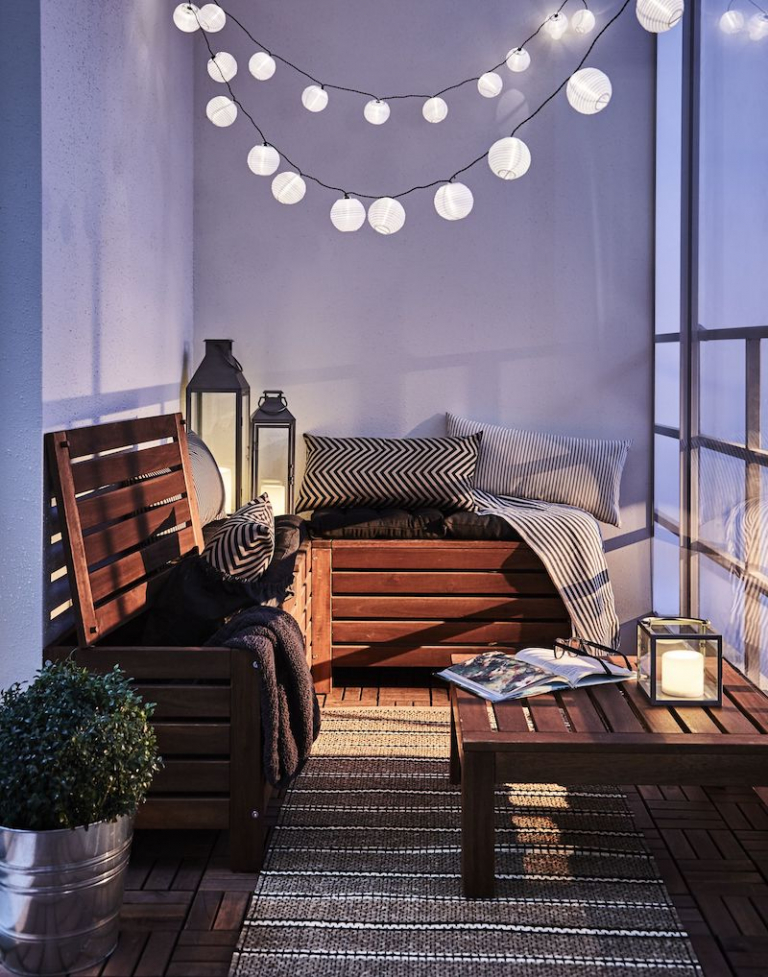 Designers verraten günstige Hacks, wie gemütlich schmalen Balkon gestalten