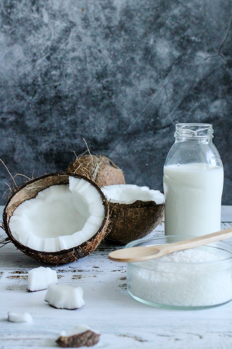 11 kokosmilch pflanzenmilch gesunde milchalternativen vegane produkte