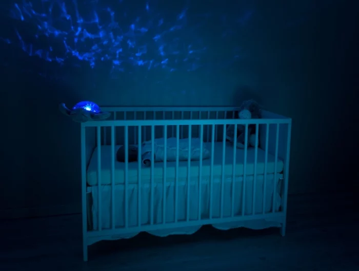 babybett waehlen ein baby schlaeft in der nacht