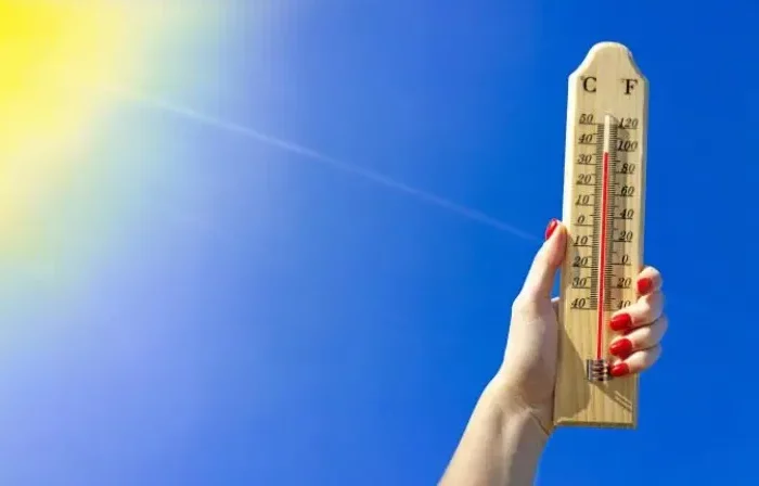 sun and thermometer red
