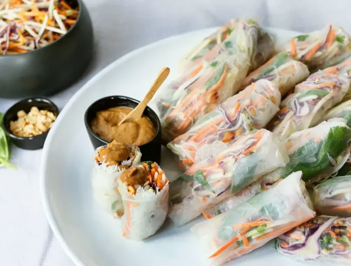 veganes ingerfood rezepte mit reis salziges fingerfood sommerroellchen mit reispapier