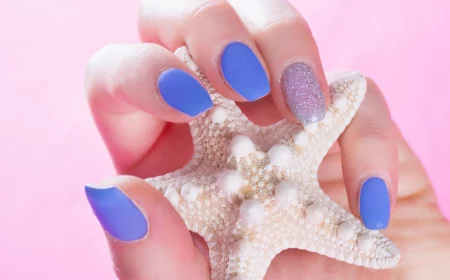 welche nagelform 2022 welche farbe fuer sommer 2022 italienische manikuere 2022 in lila und meereblau