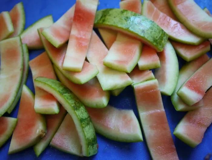 darf man wassermelonenschale essen hilfreiche infos
