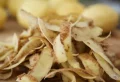 Kartoffeln blitzschnell pellen: Es gibt keine einfachere und schnellere Methode, Kartoffeln zu schälen