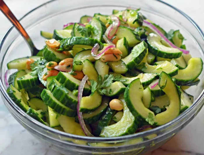 sommer salat mit gurkene selber machen einfach schnell