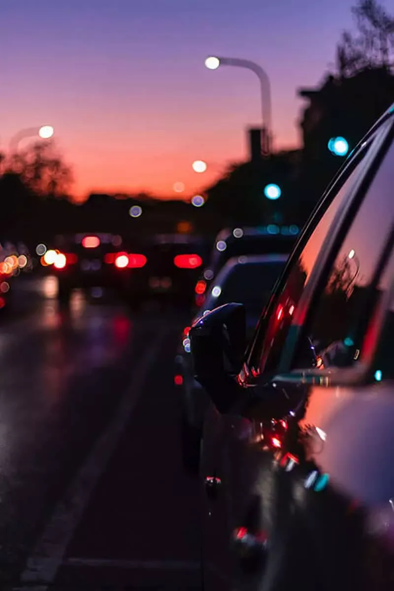 uebelkeit und benommenheit waehrend mit auto fahren