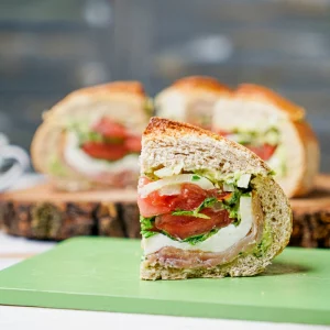 warme toast rezepte sandwiches mit avoado lauch und tomaten