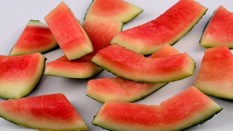 wassermelonenschale essen oder nicht gesundheit tipps