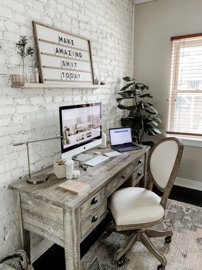 arbeitszimmer mit deko elemente und gutem design