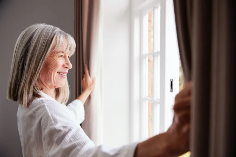 die fenster weiter oefnnen damit die luft zirkulieren kann