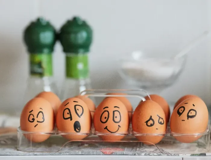 informationen warum sind manche eier braun und andere weiss