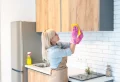 Küchenfronten reinigen: Schritt für Schritt zur perfekten Hygiene