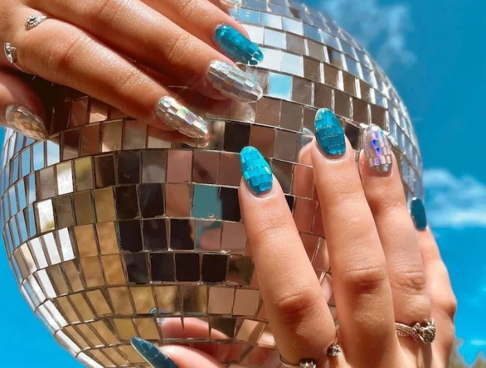 nagellack trend disco nails sind sehr aktuell jetzt