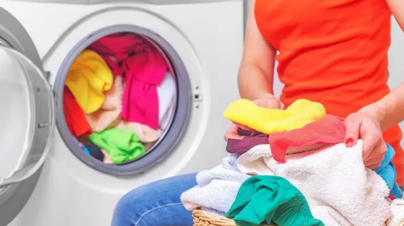 wie schaedlich ist fluessigwaschmittel zu viel waschmittel waschmaschine nicht ueberfuellen