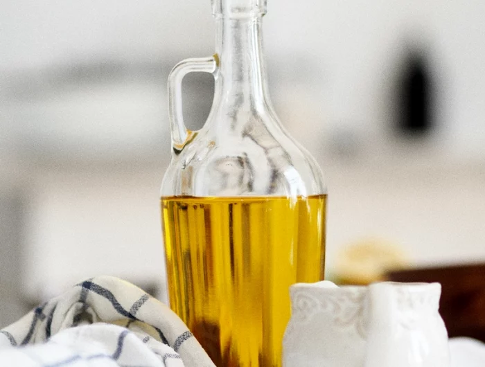 7 ideen wie sie olivenoel im haushalt verwenden könnten