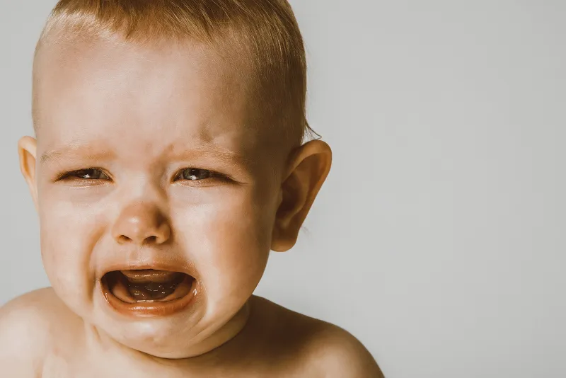 tipps eltern kleines baby das weint hilfreiche methoden zur beruhigung