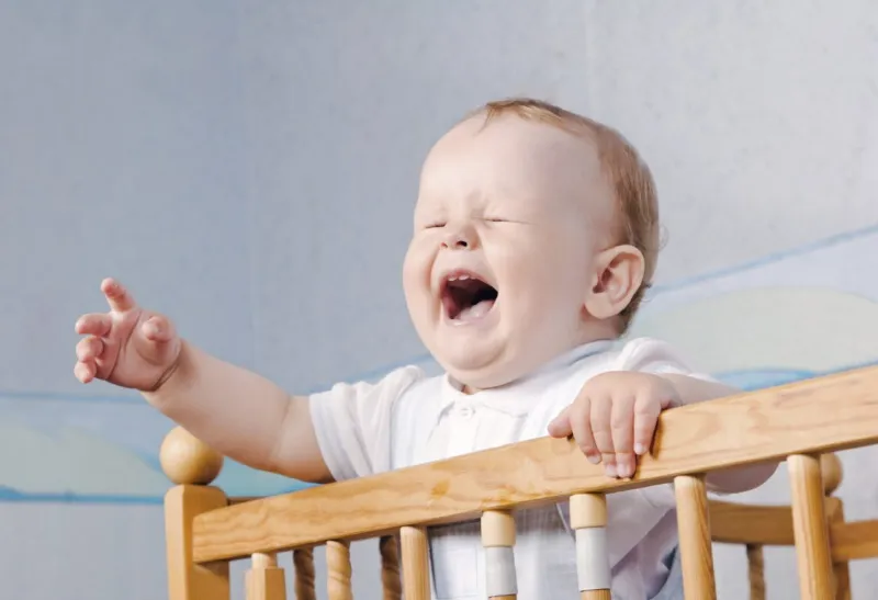 weinendes baby beruhigen lieder weisses rauschen musik infos