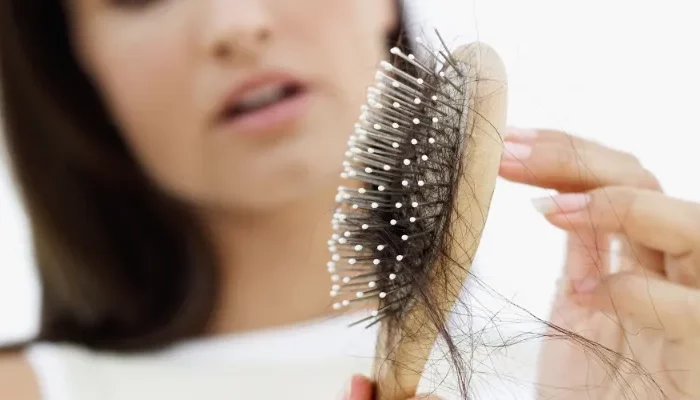 welches vitamin fehlt bei haarausfall hilfreiche infos tipps und tipps gegen ausfallen von haaren