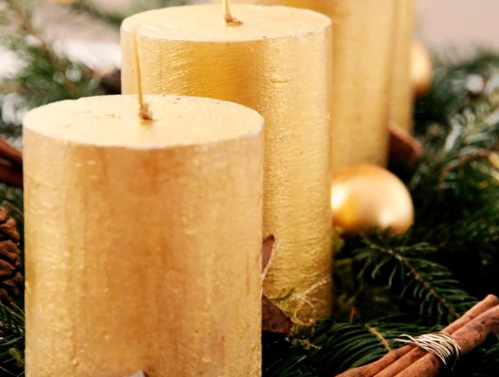adventskranz in gold weihnachtsdeko selber basteln ideen