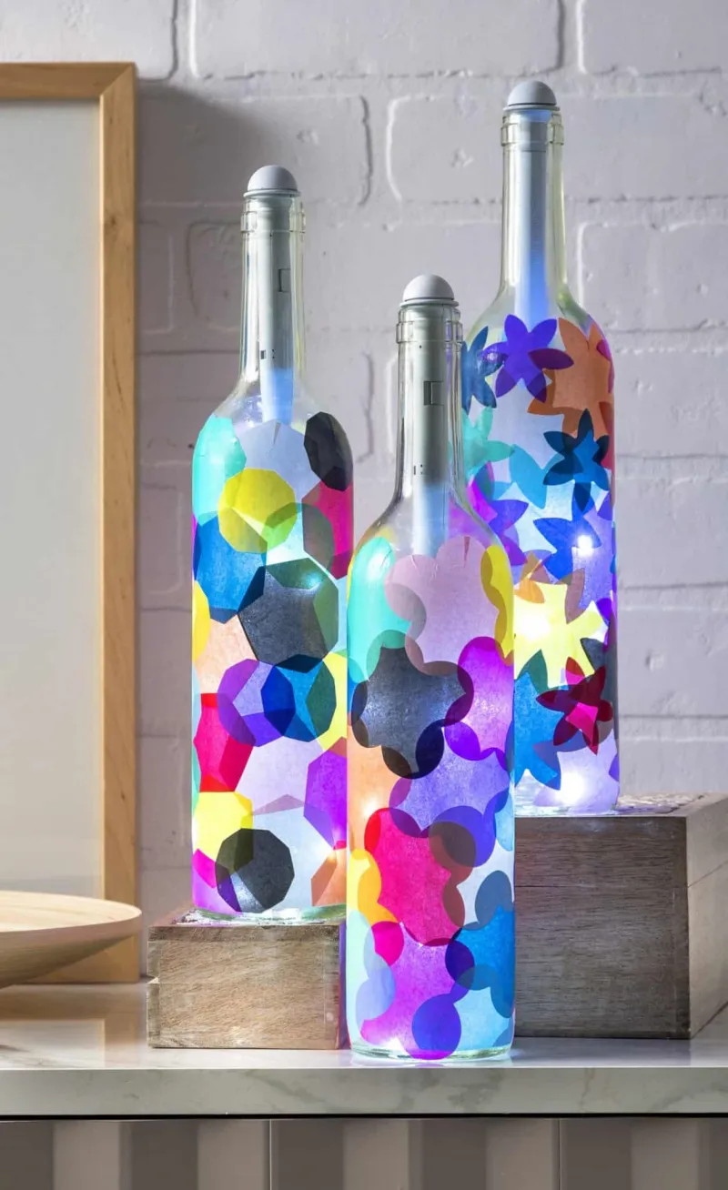 flaschen bemalen mit lichterkette füllen diy deko ideen