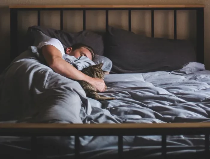 gesundheit schlafen bei offenem fenster gesund oder nicht