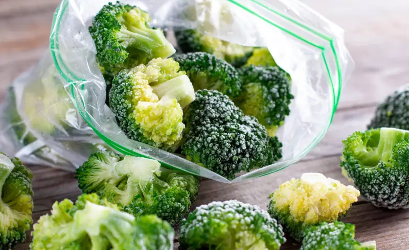 kann brokkoli in den kuehlschrank brokkoli einfrieren in gefrierbeutel