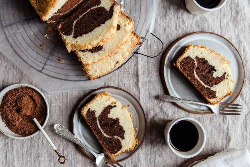 Omas Marmorkuchen saftig und schnell selber machen