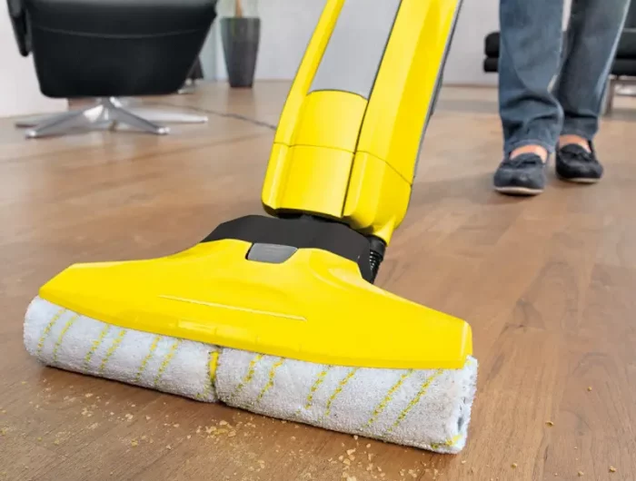 welches putzmittel für fliesenboden kuechenboden laminat reinigen grosser weichen mopp verwenden