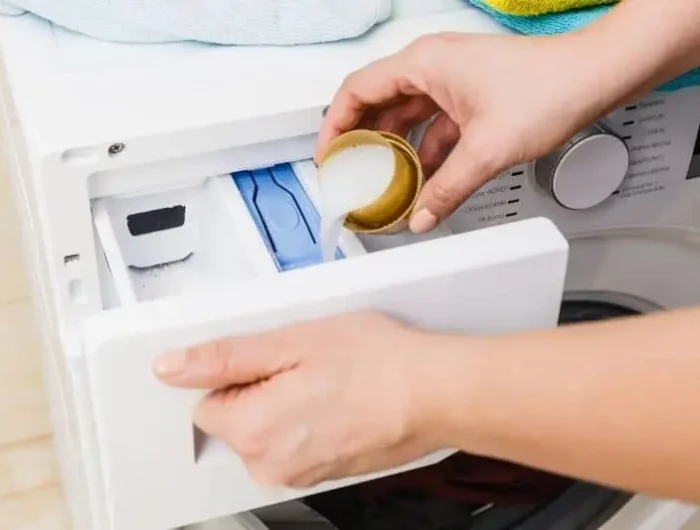 wie bekommt man die schublade der waschmaschine sauber waschmittel in richitges fach fuellen