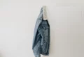 5 Stilvolle Ideen, eine Herren Jeansjacke für jede Gelegenheit zu tragen
