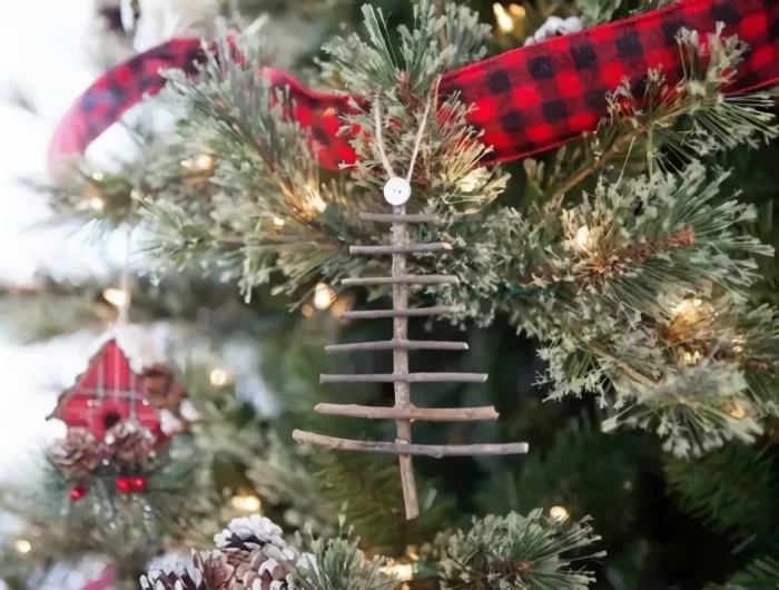 weihnachtsschmuck aus natürlichen materialien klein christbaum aus zweigen