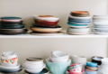 Küche entrümpeln ohne Stress: 14 Dinge gehören jetzt in den Müll