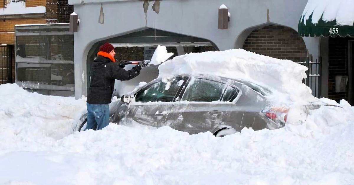 mit diesen tipps geht es besser auto von schnee entfernen