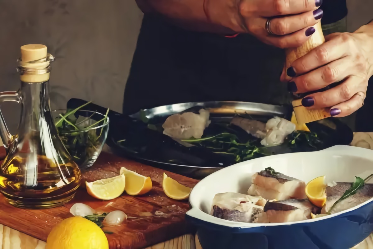 welche lebensmittel lassen das bauchfett schmelzen abnehmen mit mittelmeer diaet erfahrung fettarme fish zubereiten zitronensaft olivenoel