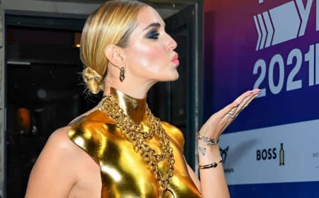 ferragni goldene bruest