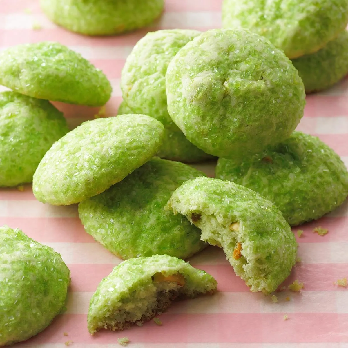 grüne kekse mit pistazien für den st patricks day