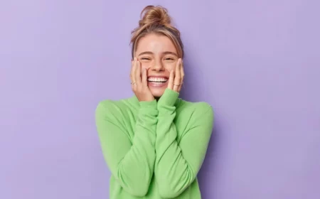 im gesicht abnehmen frau die laechelt