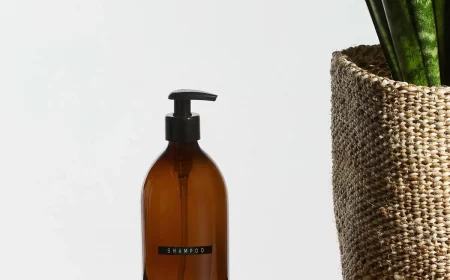 spuele saubern mit shampoo was anders kann man mit shampoo waschen braune flasche shampoo im badezimmer