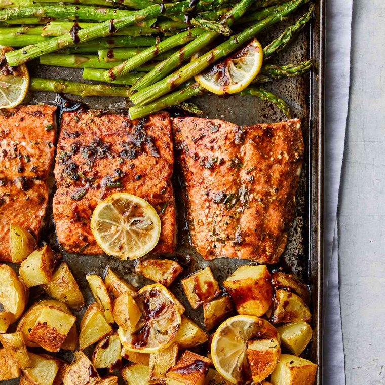 rosemary roasted salmon with asparagus potatoes 16096af655c5439eb97bc29f6d496478