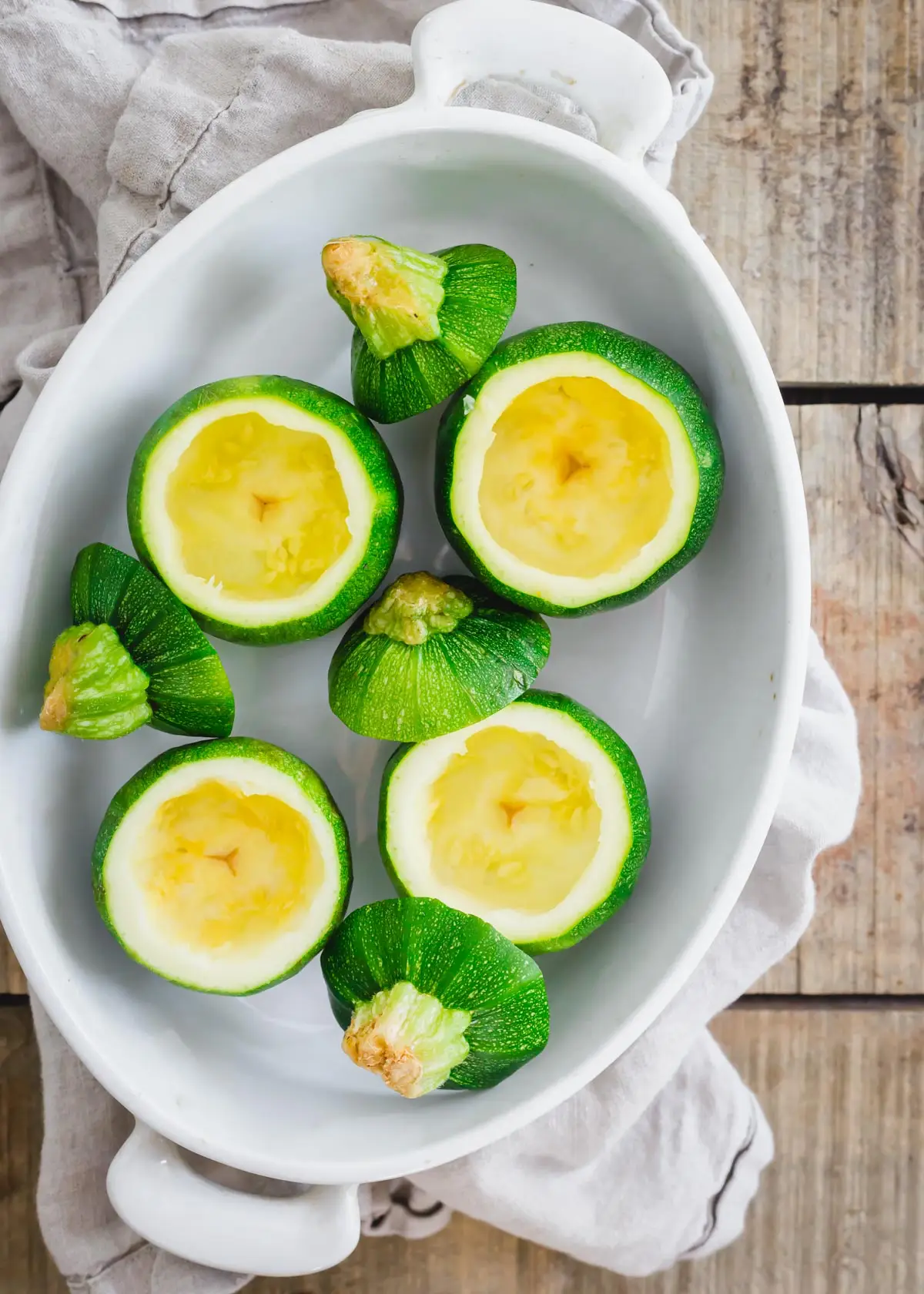 wie gross werden gelbe zucchini halbierte gruene zucchini gekocht