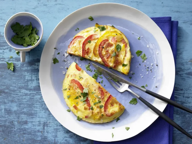 eiweiss verwerten was kann man mit uebrig gebliebenes eiweiss machen weiche omelette mit mehr eiweiss