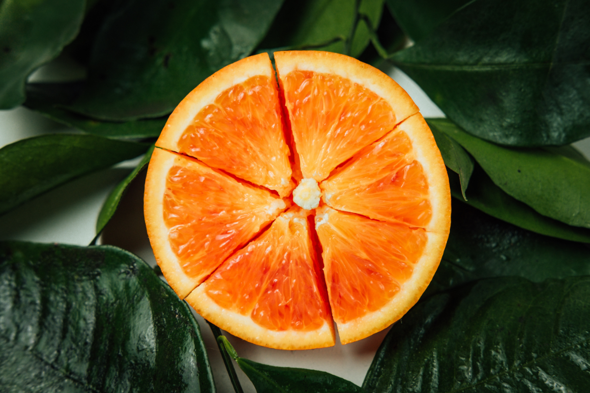 was bringt die haut zum strahlen orangenfarbene fruechte und gemuese