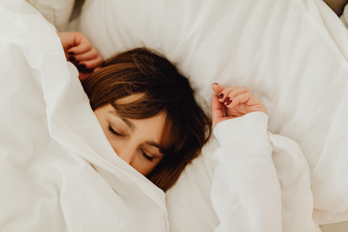 allergie schlafstoerung schlafprobleme bekaempfen durch regelmaessiges waschen bettwaesche