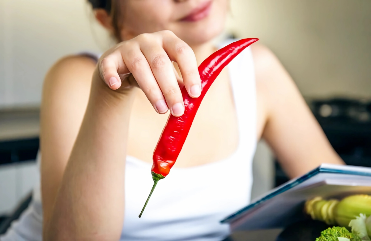 chili essen zum abnehmen gewicht verlieren hot frau