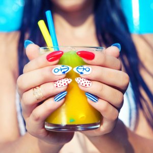 gelnaegel sommer 2024 mix and match nails