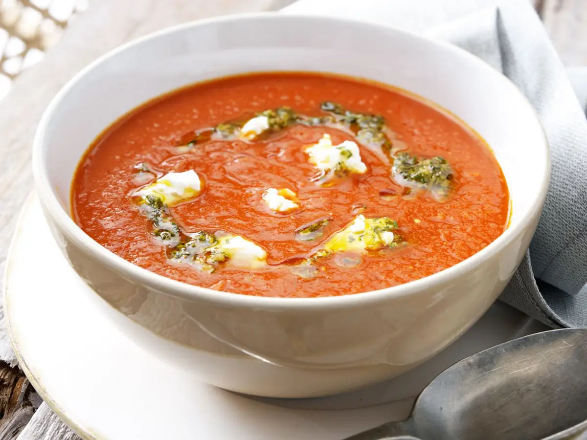 suppen zum abnehmen abends rezepte purierte tomatensuppe mit curry und kaese