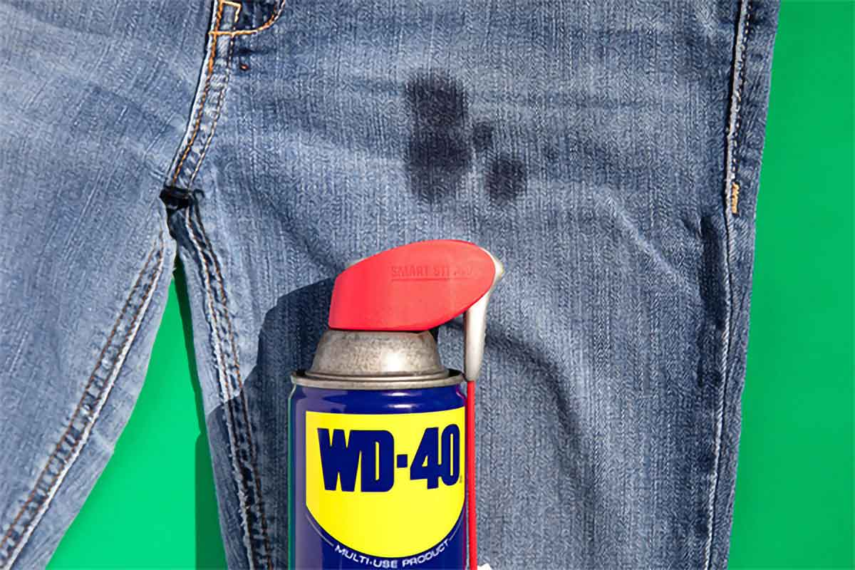 Öl flecken entfernen auf jeans mit wd 40