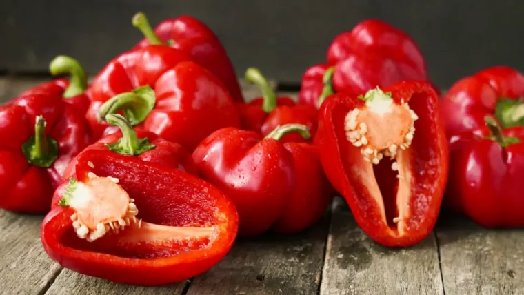 paprika richtig im kuehlschrank lagern wie lange haelt sich paprika im kuehlschrank roten paprika schneiden