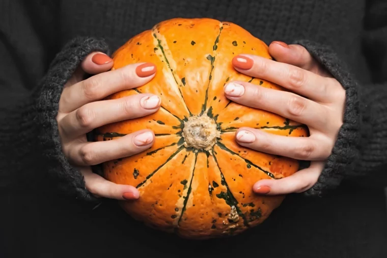 pumpkin spice nails