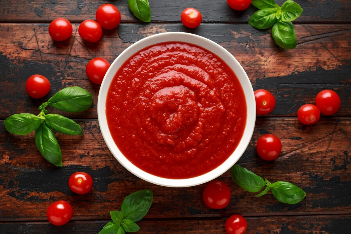 tomatensaft mit basilikum direktsaft trinken und wobei hilft